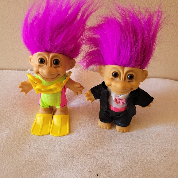 VINTAGE RUSS Pink Hair Scuba Diver & Tuxedo Troll Doll 1990’s Great Condition - Picture 2 of 5